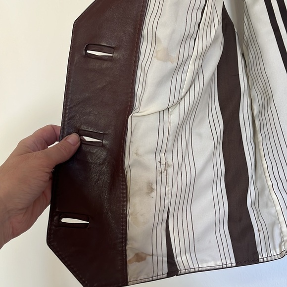 70s Vintage Leather Vest! Size S? pls see measurements - Picture 10 of 14